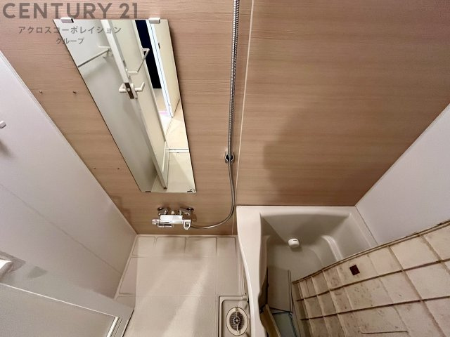 バス・シャワールーム　浴室乾燥・追い炊き機能付きのバスルーム♪