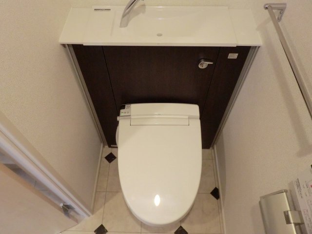 トイレ　トイレもきれいです