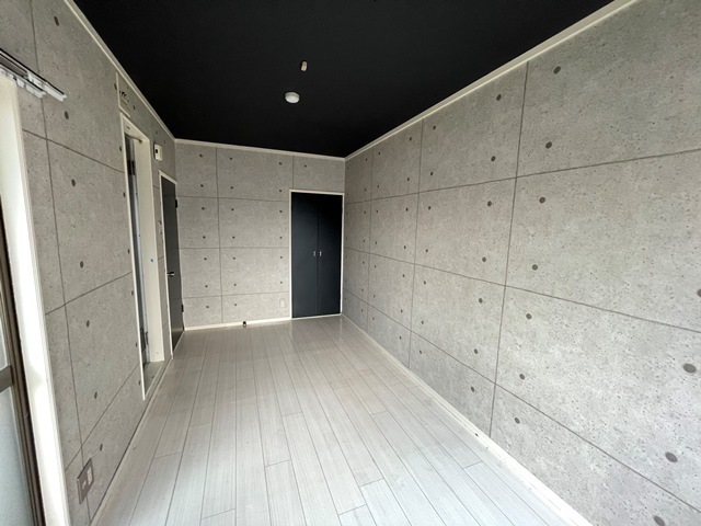 居室・リビング　別号室の写真