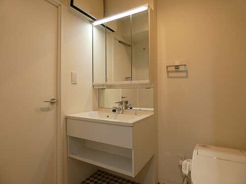 洗面設備　独立洗面台