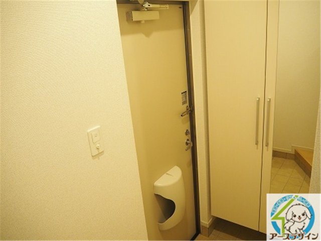 玄関　※パース写真