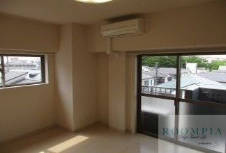 居室・リビング　※同タイプの別のお部屋です。