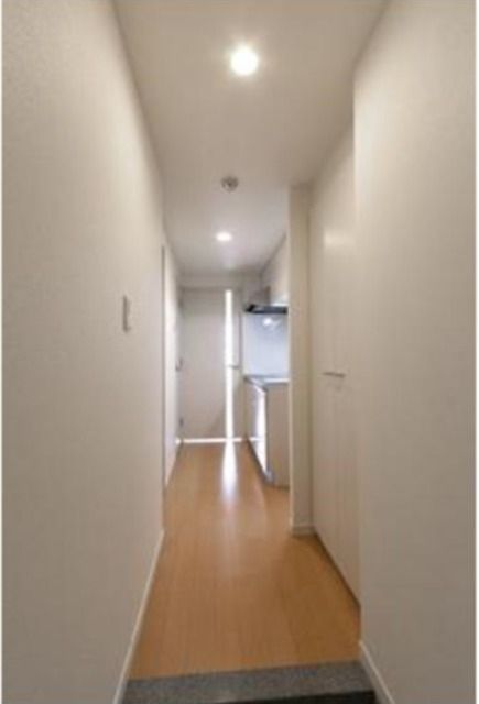 玄関　玄関※他号室参考写真