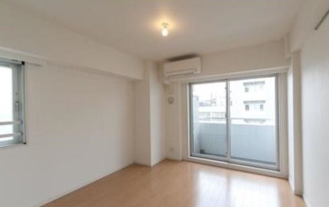 居室・リビング　居室※他号室参考写真