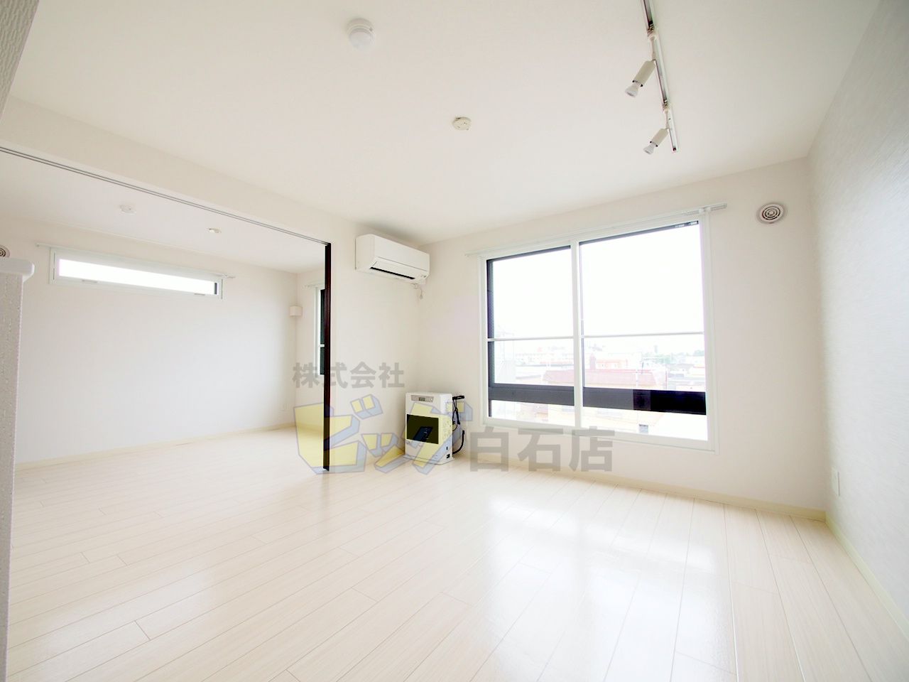 居室・リビング　お洒落なデザイナーズマンションです♪