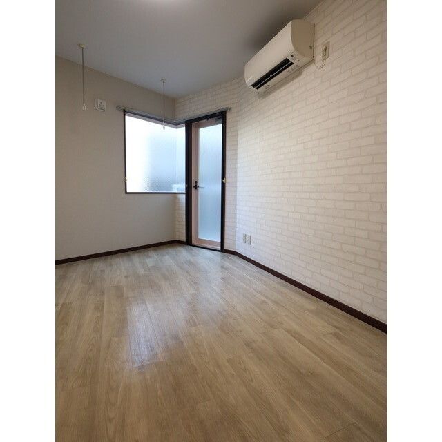 居室・リビング　洋室