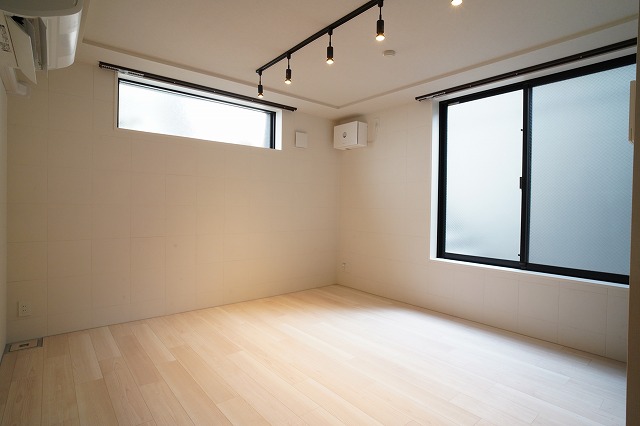 居室・リビング　居室