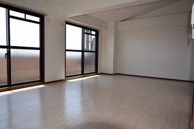 居室・リビング　リビング