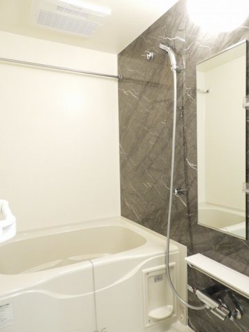 バス・シャワールーム　日々の暮らしに欠かせないお風呂です