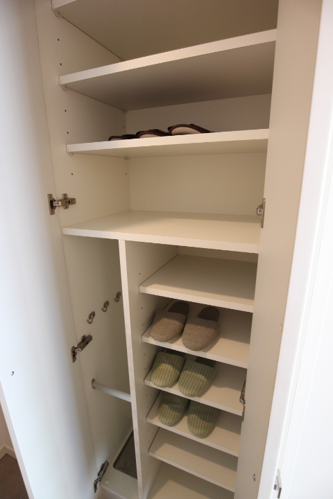 玄関　シューズボックス※参考写真