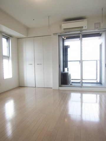 居室・リビング　色が異なる場合がございますので、現地にて確認下さい。※参考写