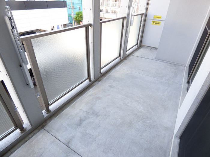 バルコニー　※他室写真～現況優先※