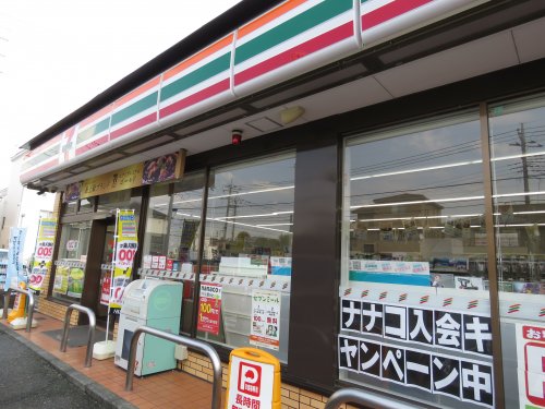 コンビニ　セブンイレブン川越仙波町2丁目店（コンビニ）まで887m
