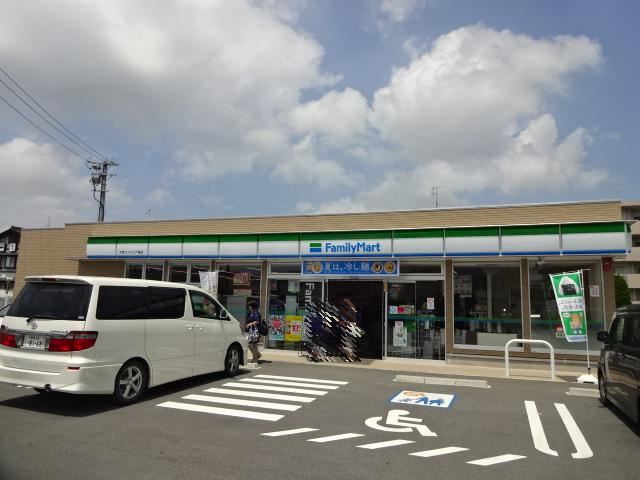 コンビニ　ファミリーマート　大垣ソフトピア南店（コンビニ）まで80m