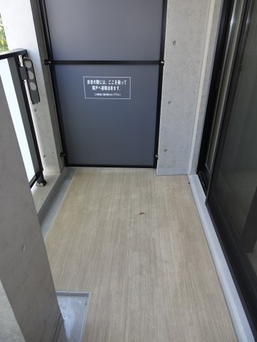 バルコニー　エステムプラザ横濱関内 ＊別部屋参考