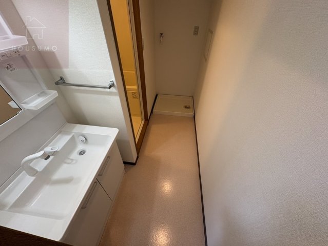 洗面設備　ゆったり過ごせるお風呂です