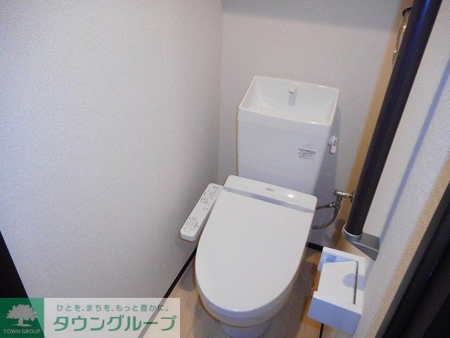 トイレ　温水洗浄便座