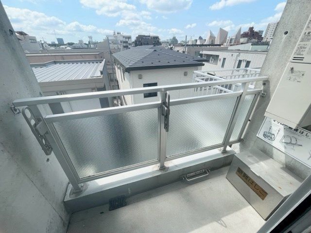 バルコニー　※全て別号室のお写真。内装等参考にしてください。