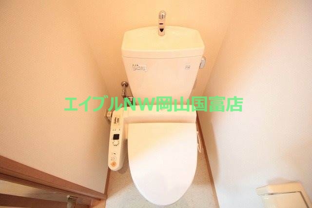 トイレ　ウォシュレット付きトイレ