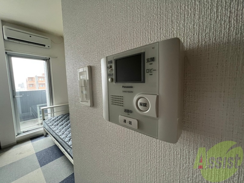 セキュリティ　インターホンは通話ができるので急な訪問があっても安心です。
