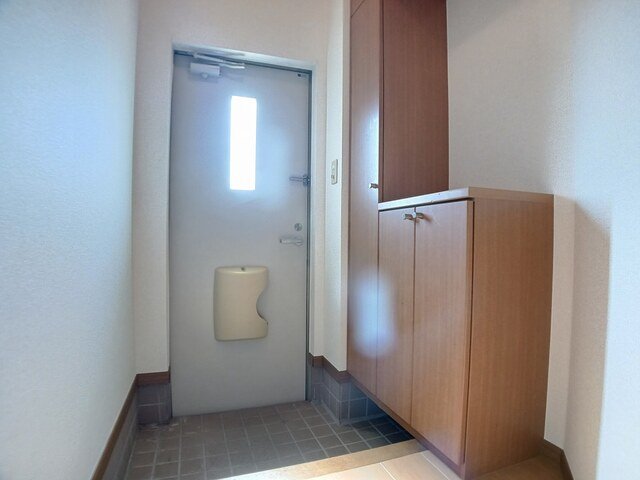 玄関　明るい玄関です
