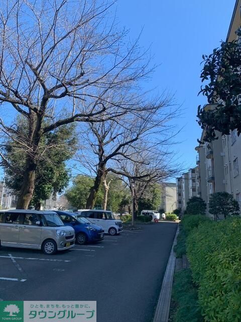 駐車場　外観