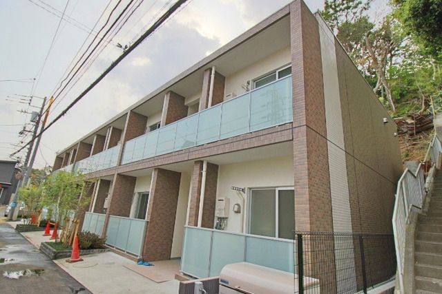 建物外観　閑静な住宅街