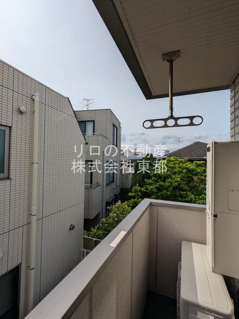 バルコニー　バルコニー付！お天気のいい日は洗濯物も気持ちよく干せますね！
