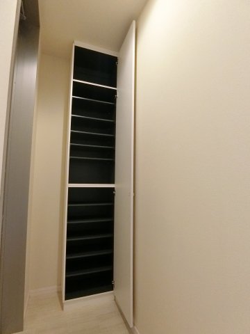 玄関　★トールタイプのシューズＢＯＸ★