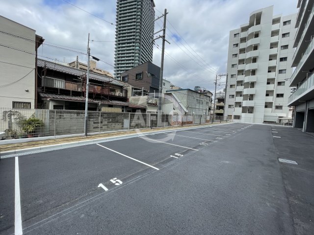 駐車場　GRAND VILLASSE 福島　駐車場