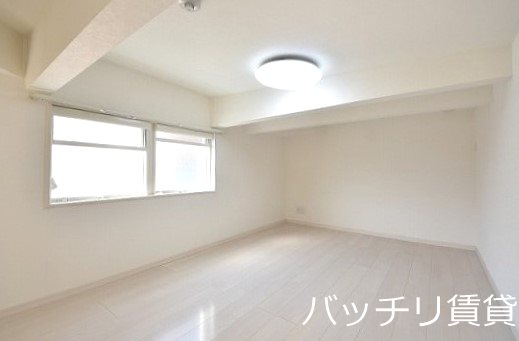 その他　画像は別号室写真の為、現状を優先いたします。