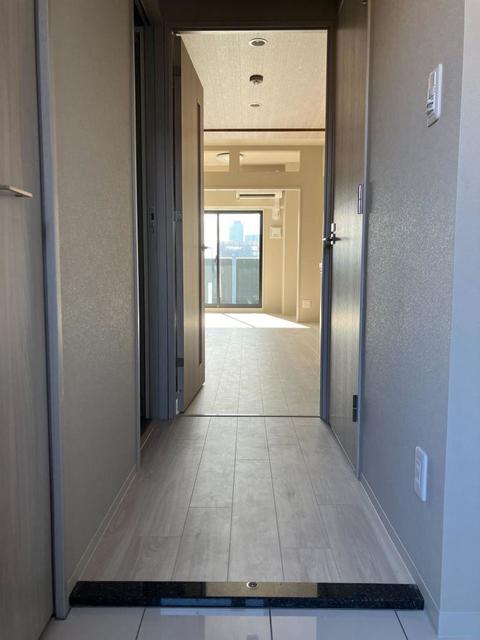 玄関　※写真は同タイプ住戸です。