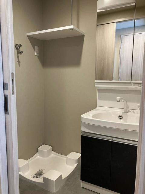 洗面設備　※写真は同タイプ住戸です。