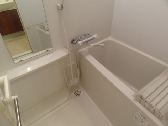 バス・シャワールーム　バス、トイレ別