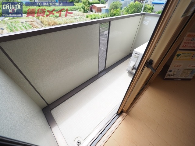 バルコニー　別部屋参考写真です