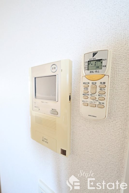 セキュリティ　モニター付きインターホン