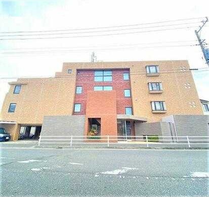 建物外観　【南向き日当たり良好♪】おすすめ物件！