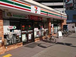 コンビニ　セブン-イレブン 大阪塚本３丁目店（コンビニ）まで230m