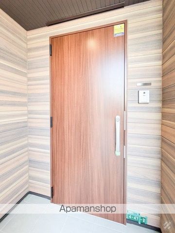 地下鉄七隈線 六本松駅 徒歩5分 2階建 築1年の玄関写真
