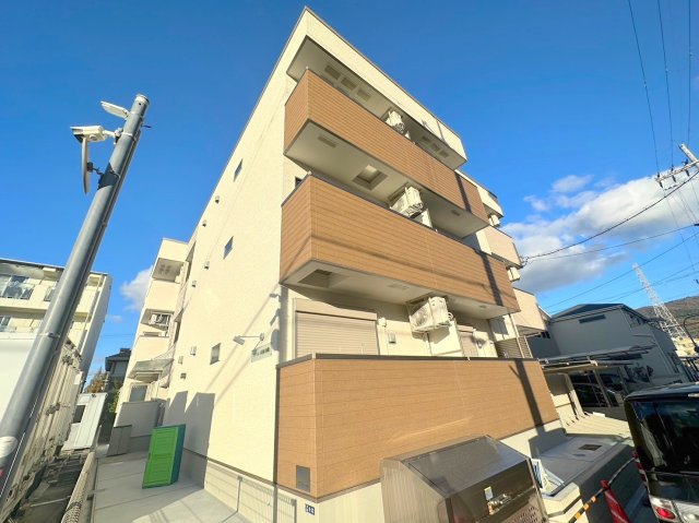 建物外観　綺麗な外観の素敵なお部屋があなたを待っています。