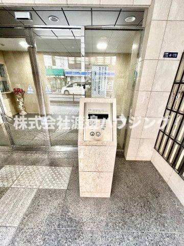 セキュリティ　オートロックで安心