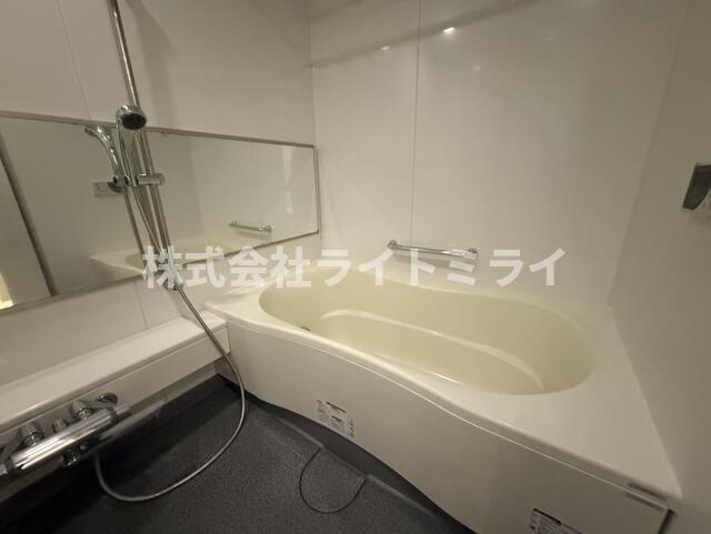 バス・シャワールーム　浴室（現況）?