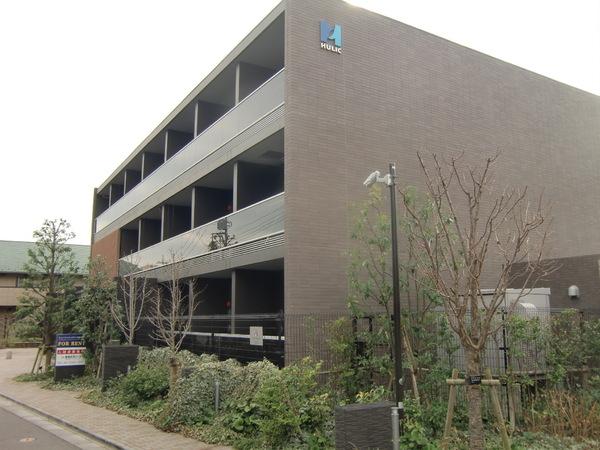 建物外観　防犯カメラ・オートロック付のマンション☆