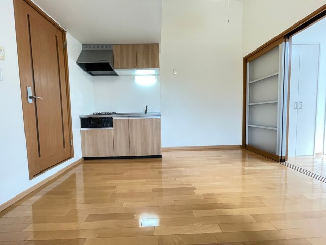 居室・リビング　詳細は、RISUMO江坂本店→06-6155-7137まで♪