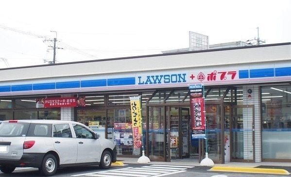コンビニ　ローソン・ポプラ松江玉湯店（コンビニ）まで300m