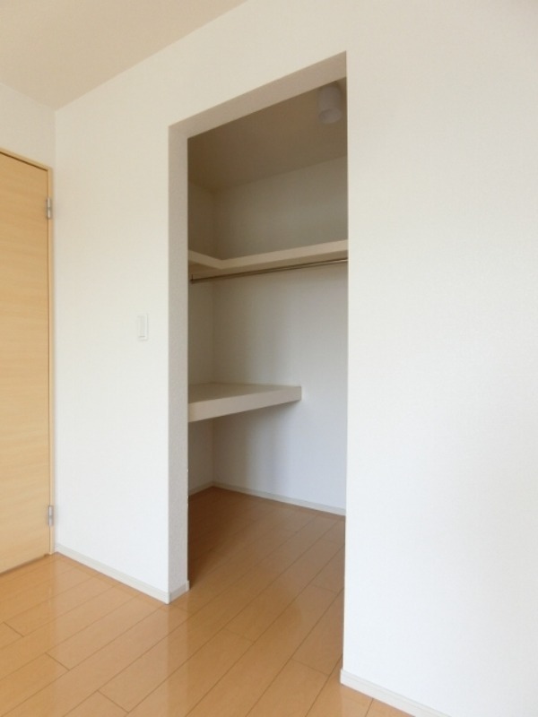 収納　図面と現状に相違がある場合には現状を優先