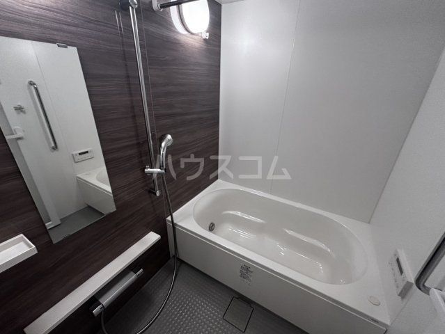 プレミスト船橋塚田の風呂写真