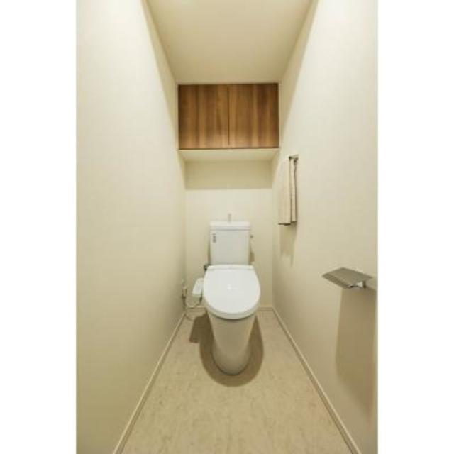 トイレ　※写真は同タイプ住戸です。