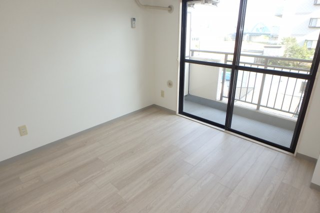居室・リビング　他のお部屋の参考写真となります。