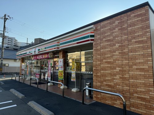 コンビニ　セブンイレブン 大阪加島3丁目店（コンビニ）まで250m
